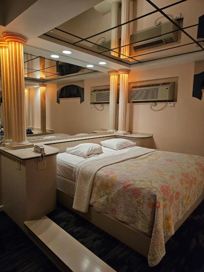 Loop Inn Motel Avenel Eksteriør bilde